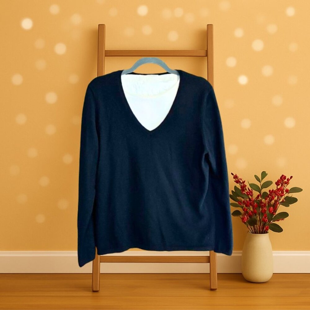 Charter Club 100% Cashmere V-Neck Sweater XL — Jet Black